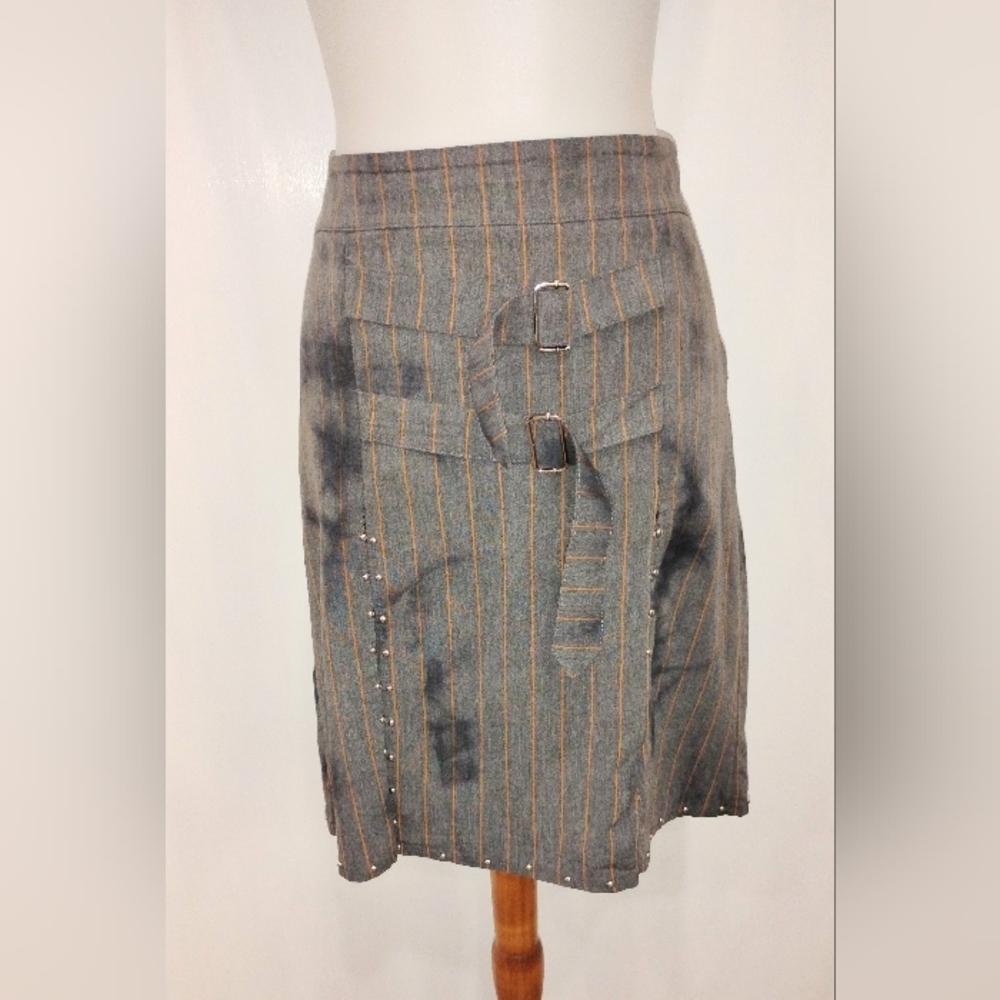DENNY ROSE PINSTRIPE PUNKED SKIRT